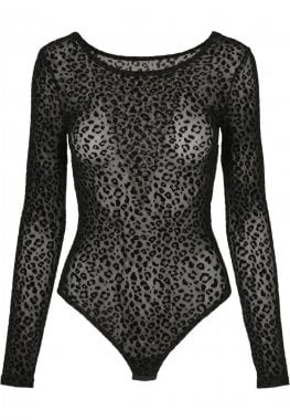 Body in leopard patterned lace 15