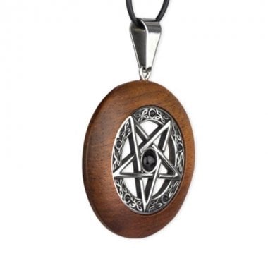 Pentagram wooden pendant necklace 1