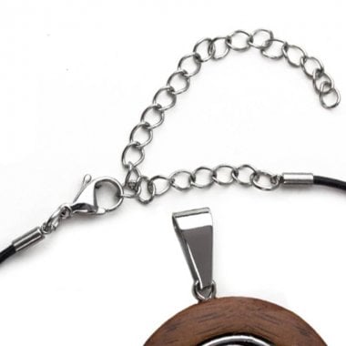 "Celtic Knot" wooden pendant necklace 2