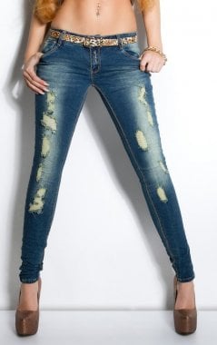 jeans med slitningar och leo