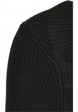 Long knitted dress schoulder