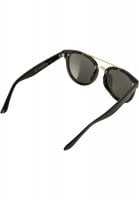 Sunglasses with large mirror glasses 2