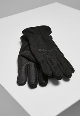 Black winter gloves 1