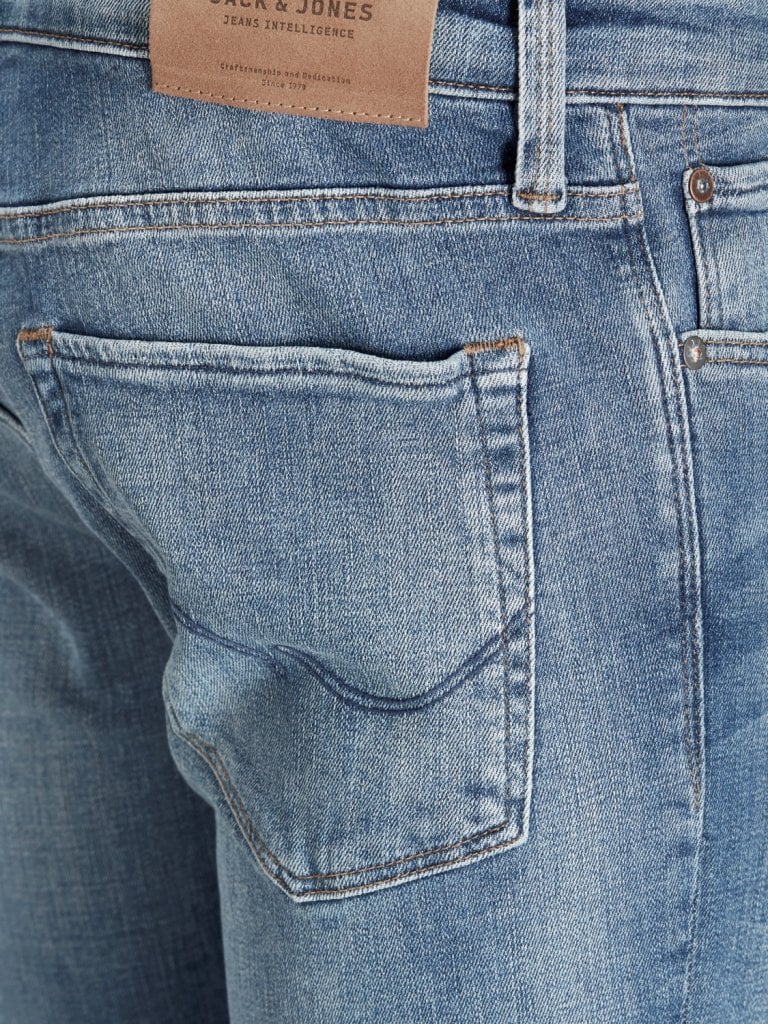 Blue jeans with worn skinny fit - Mens - Oddsailor.com